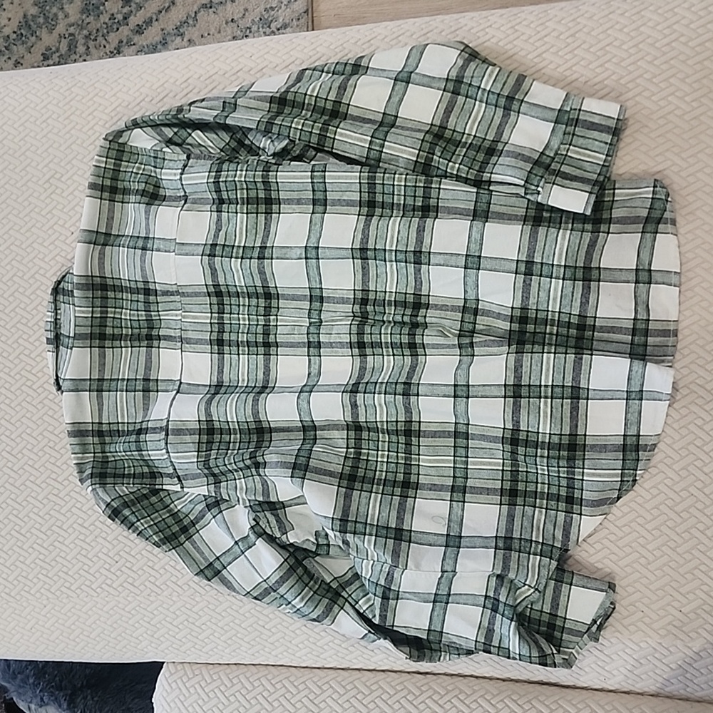 Universal Thread Flannel - Picture 3 of 3